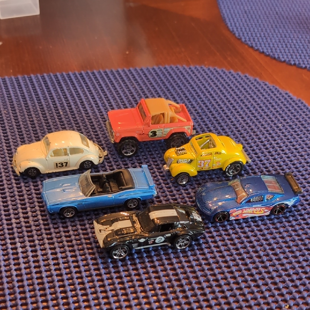 Assorted Toy Cars Set - Multicolor